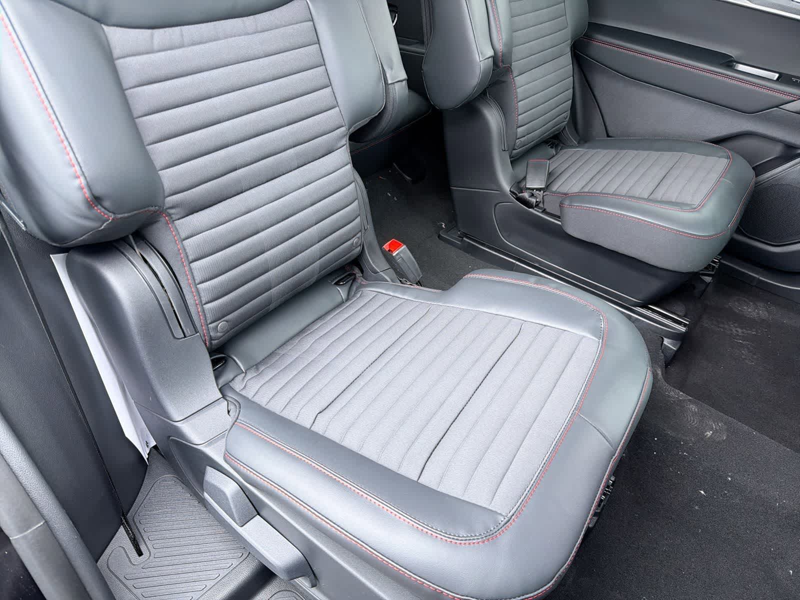 Thumbnail: 2026 Ford Explorer - 22