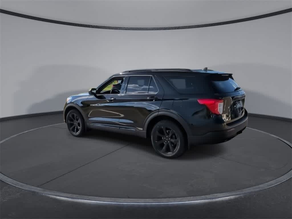 Thumbnail: 2021 Ford Explorer - 6