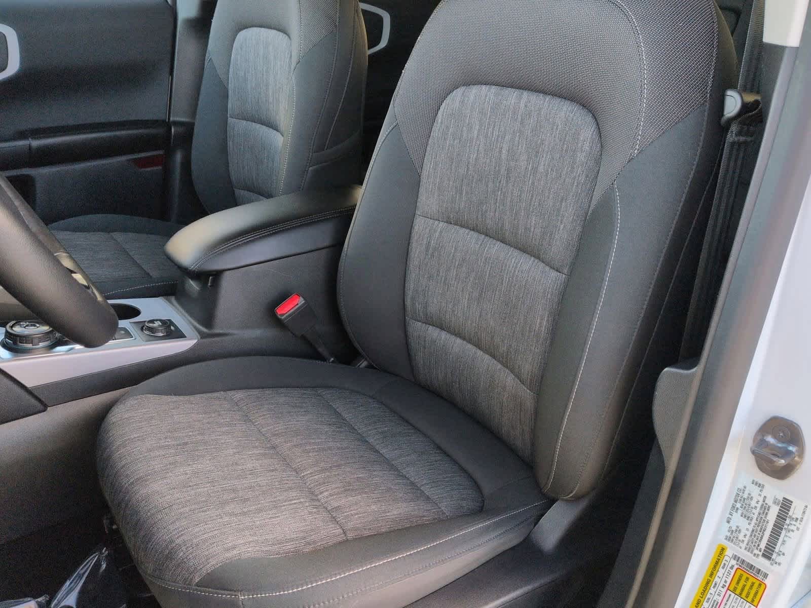 Thumbnail: 2023 Ford Bronco Sport - 17