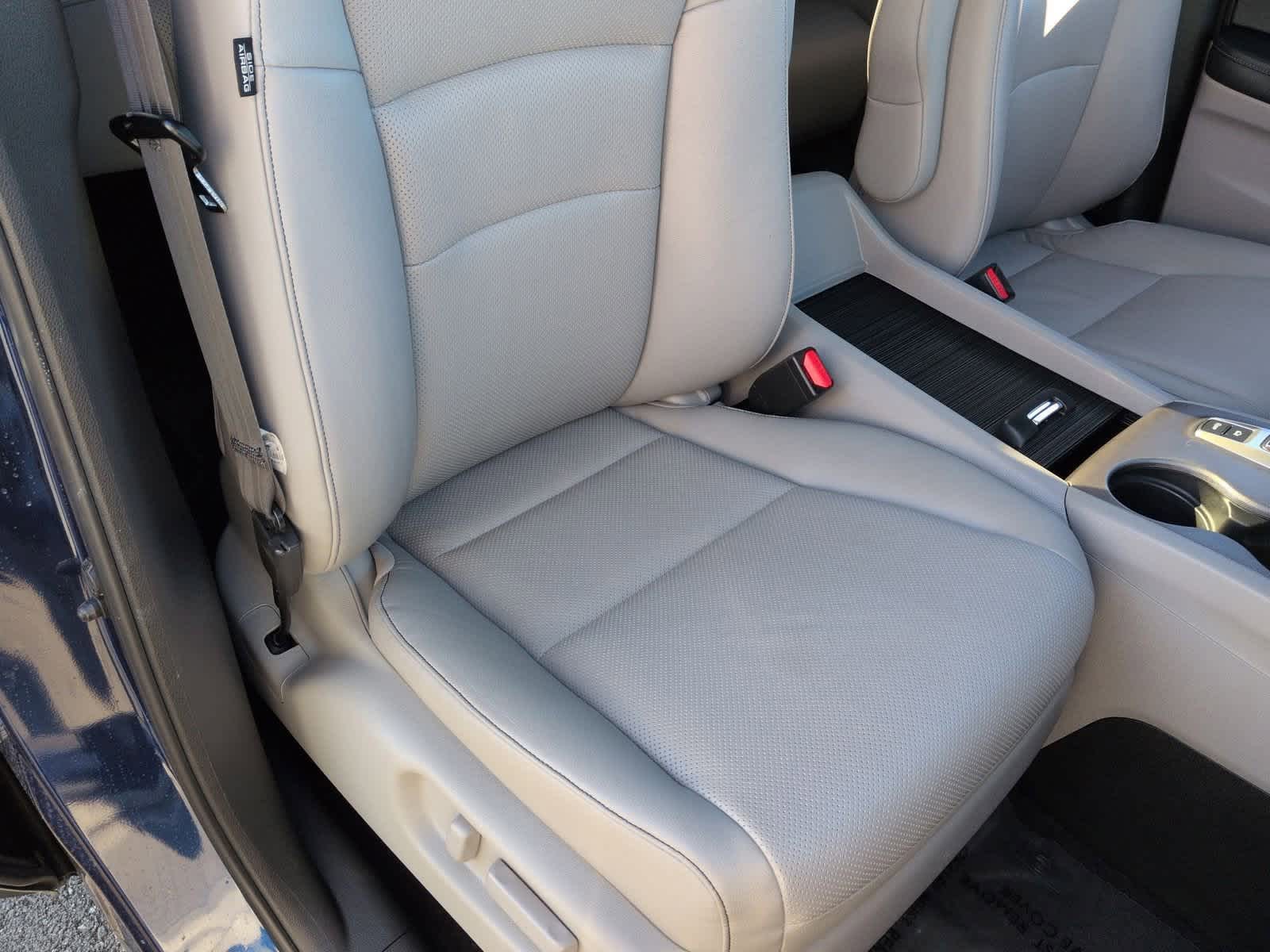 Thumbnail: 2023 Honda Ridgeline - 24