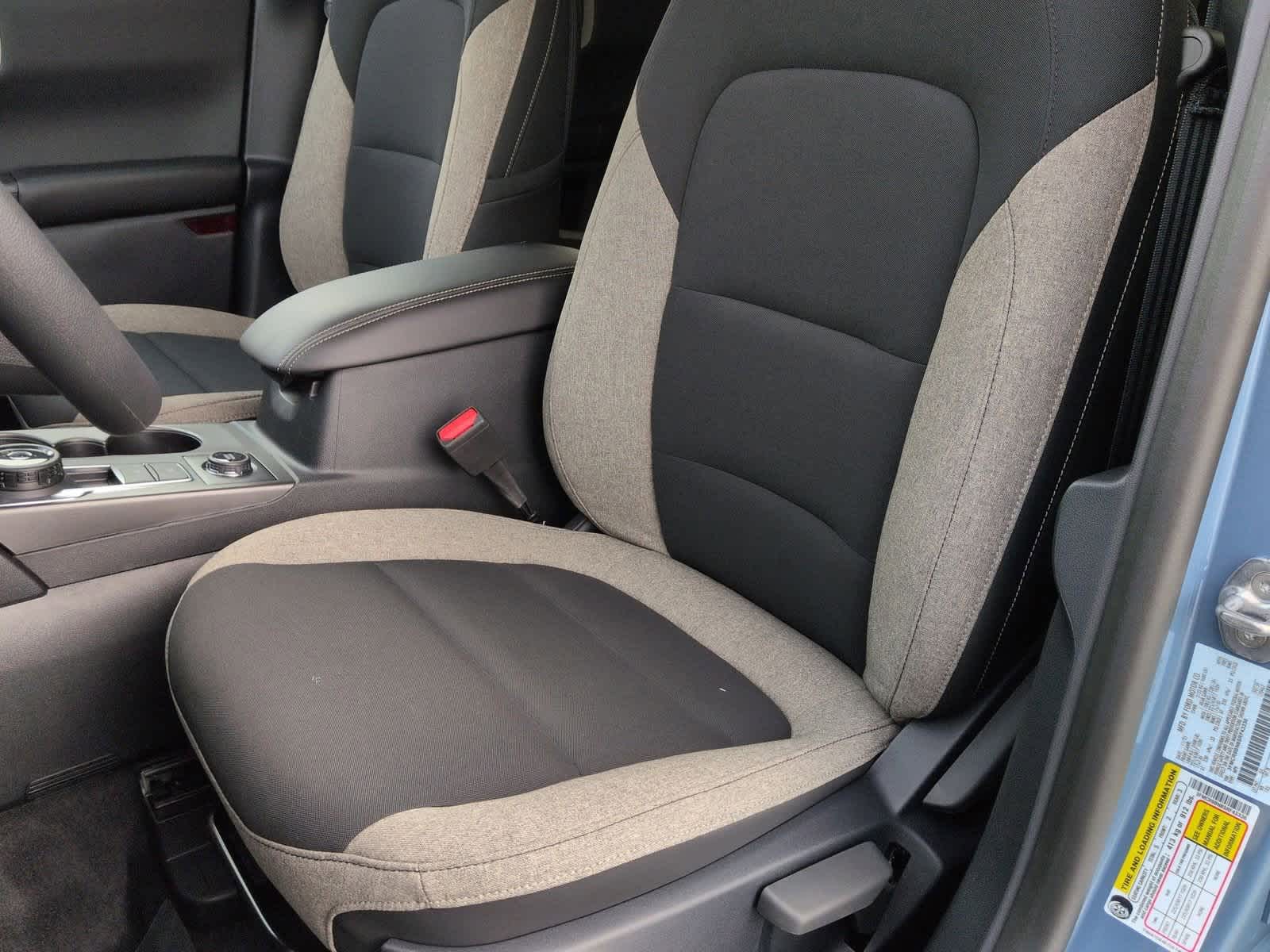 Thumbnail: 2025 Ford Bronco Sport - 17