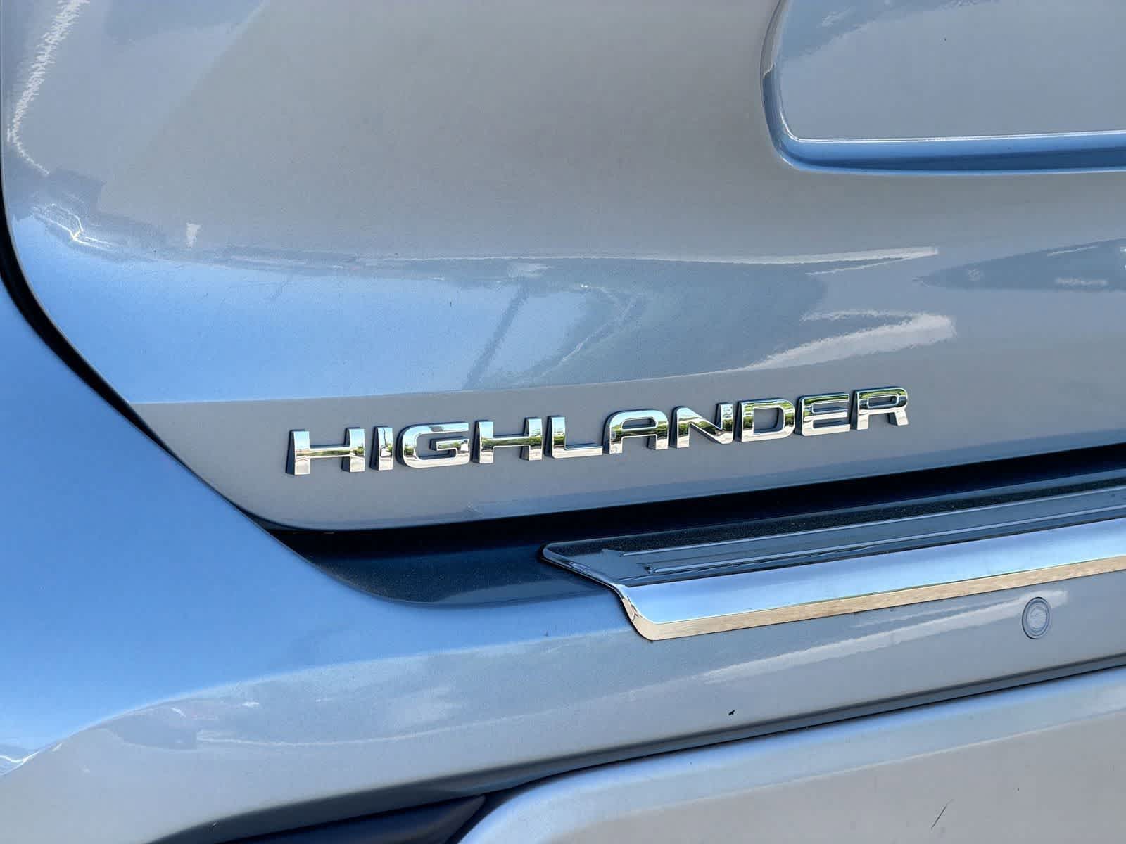Thumbnail: 2020 Toyota Highlander - 5
