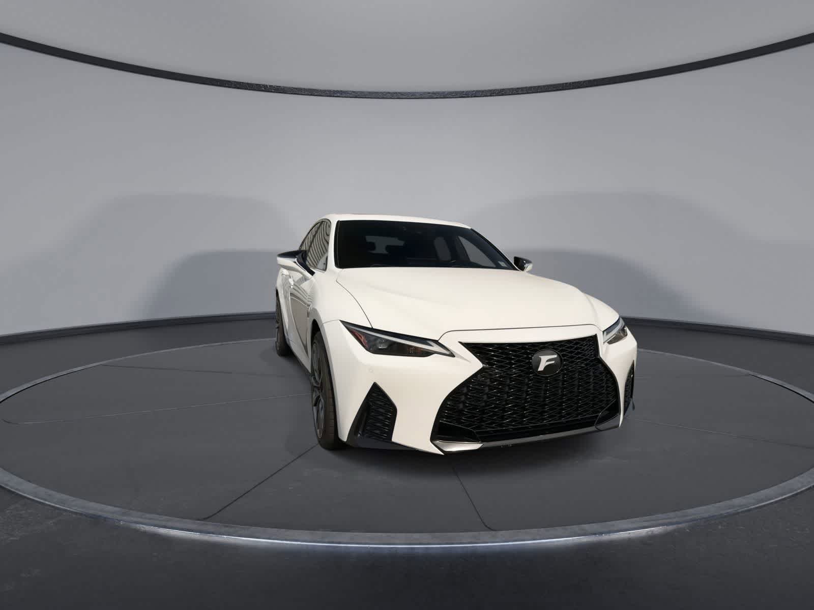Thumbnail: 2022 Lexus IS - 3