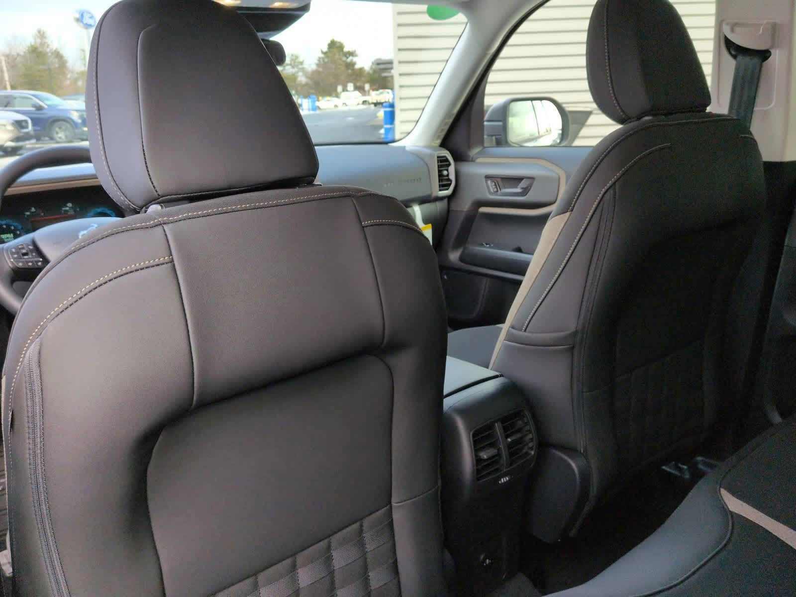 Thumbnail: 2025 Ford Bronco Sport - 19