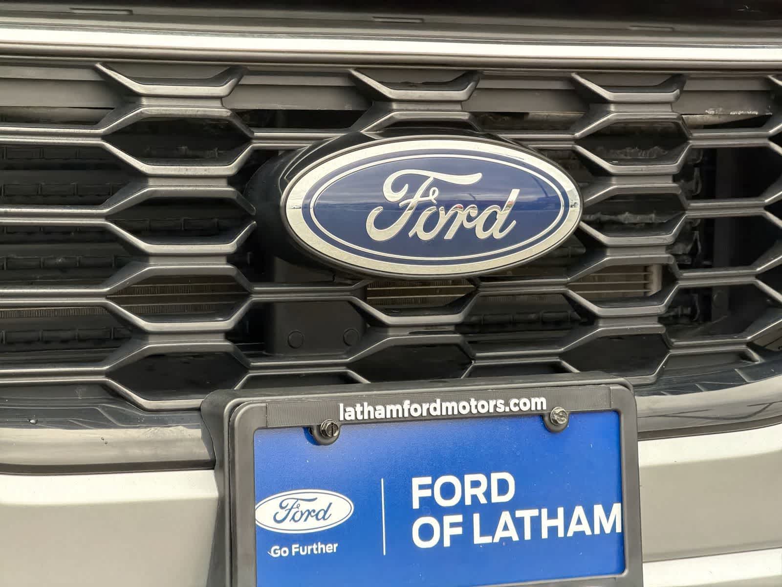 Thumbnail: 2023 Ford Escape - 12