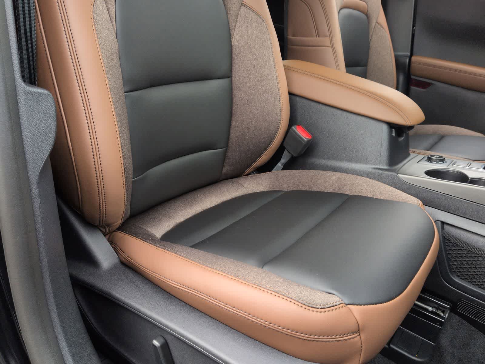 Thumbnail: 2025 Ford Bronco Sport - 22