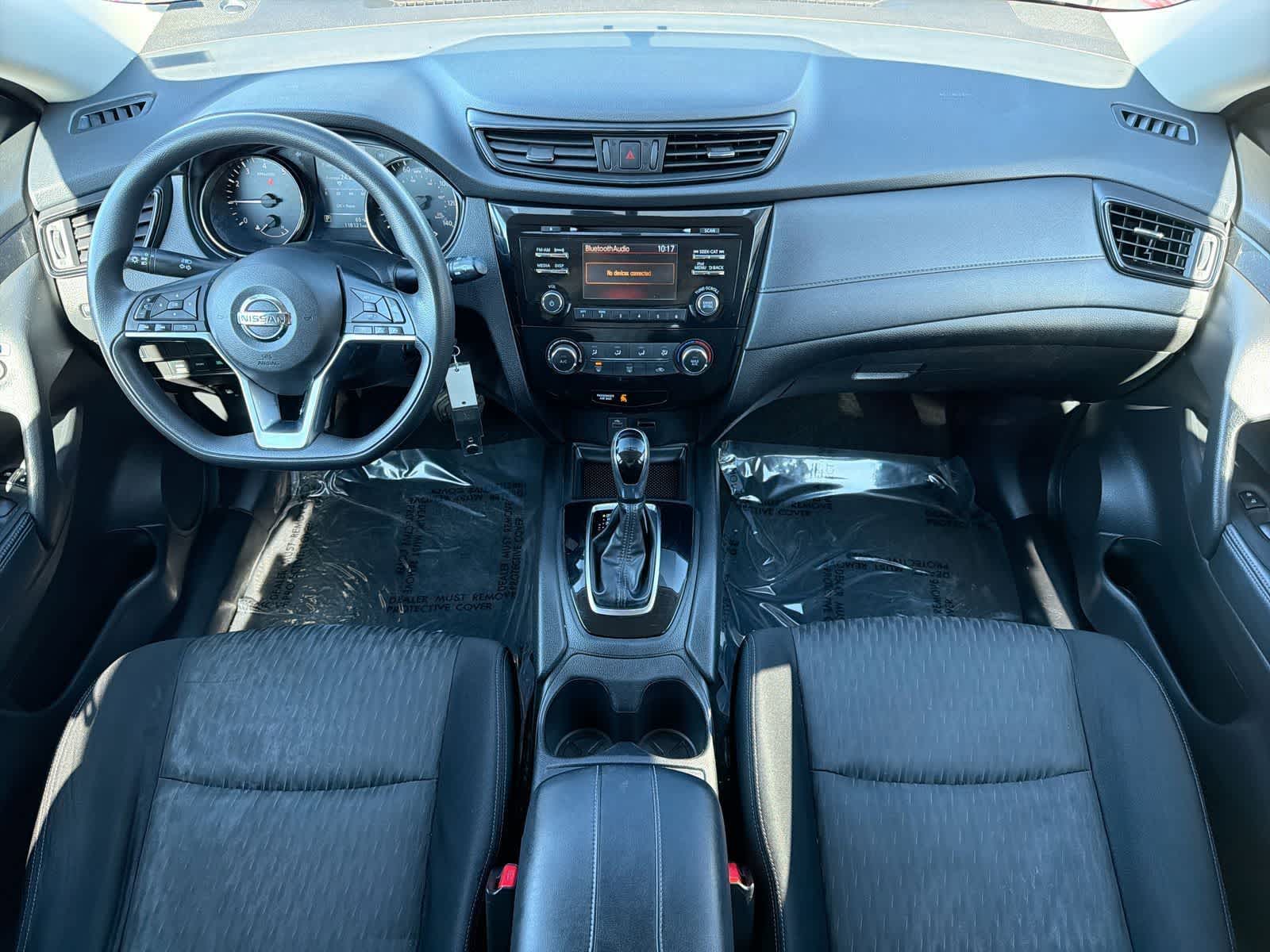 Thumbnail: 2017 Nissan Rogue - 16