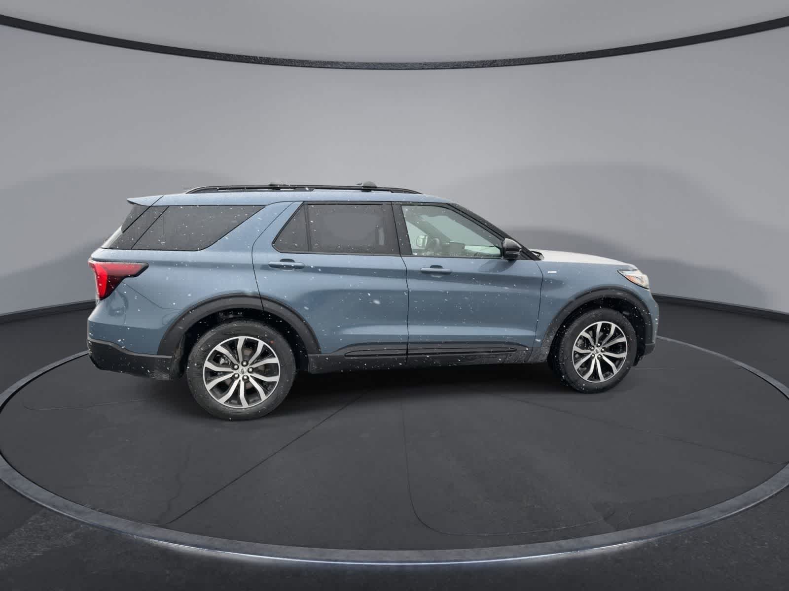 Thumbnail: 2026 Ford Explorer - 9