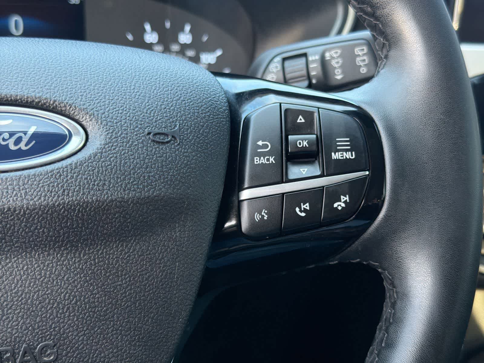 Thumbnail: 2022 Ford Escape - 25