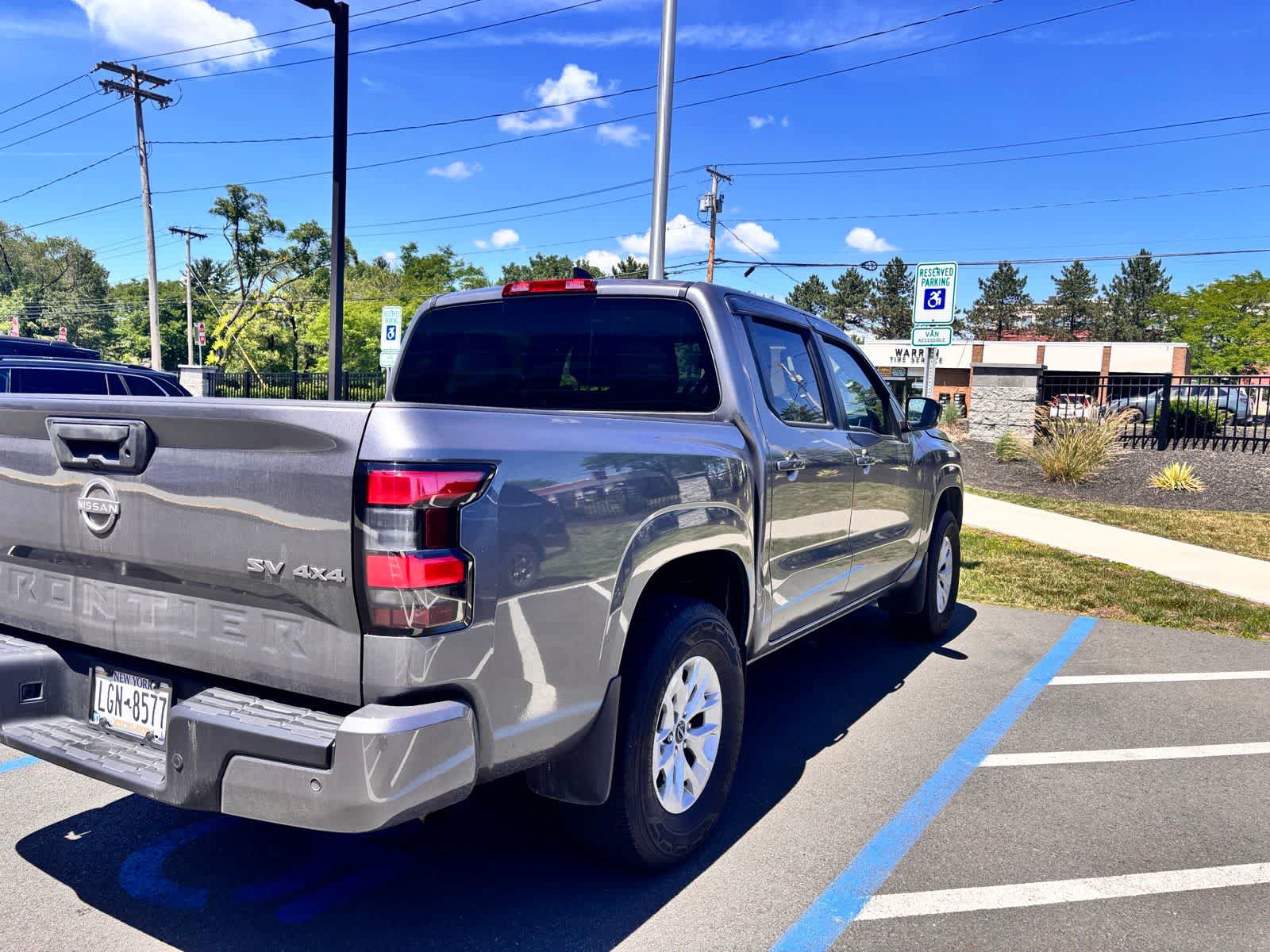 Thumbnail: 2024 Nissan Frontier - 2