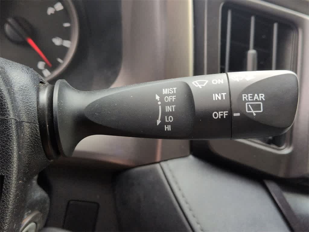 Thumbnail: 2016 Toyota RAV4 - 26