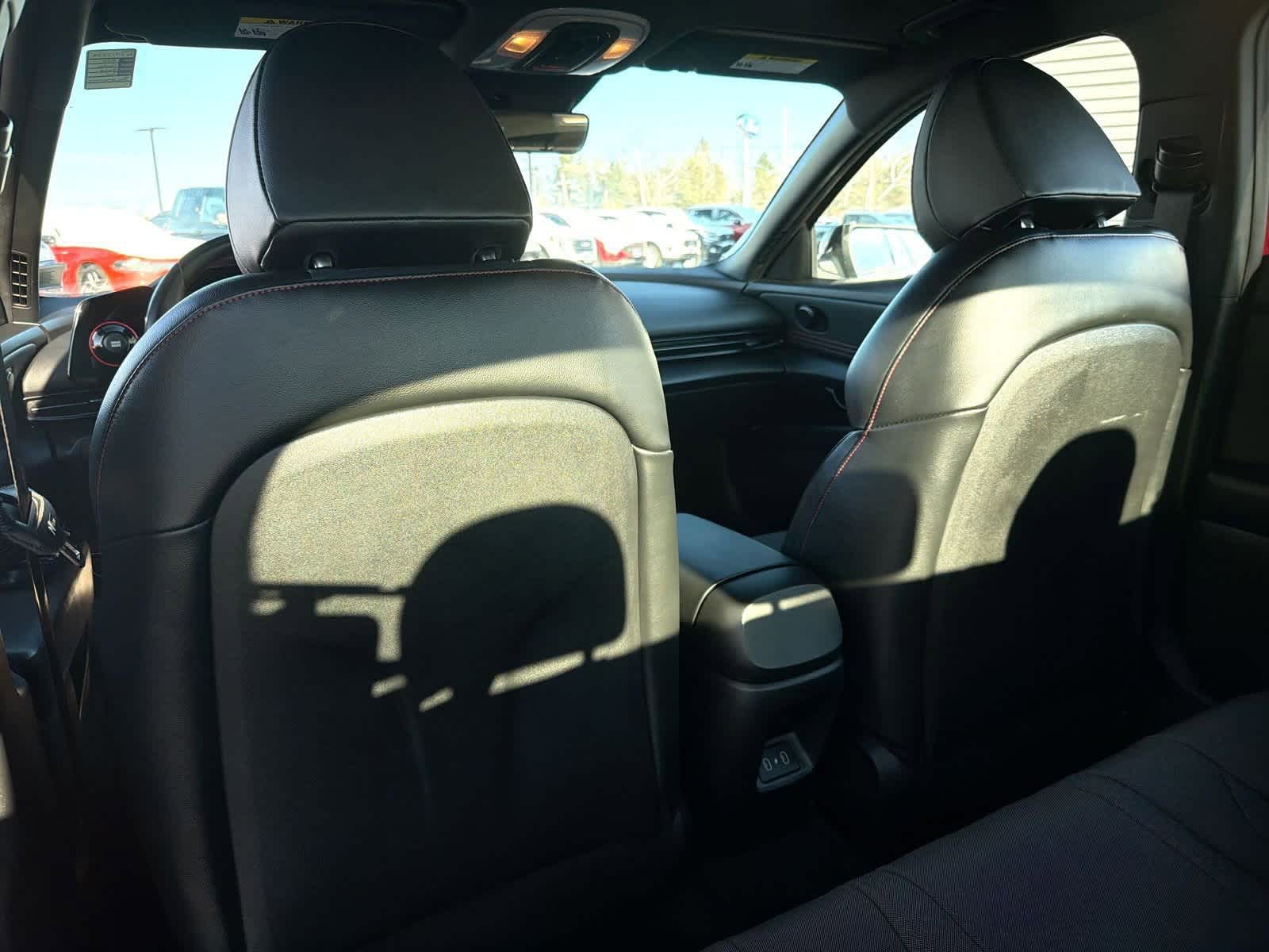 Thumbnail: 2024 Hyundai Elantra - 19