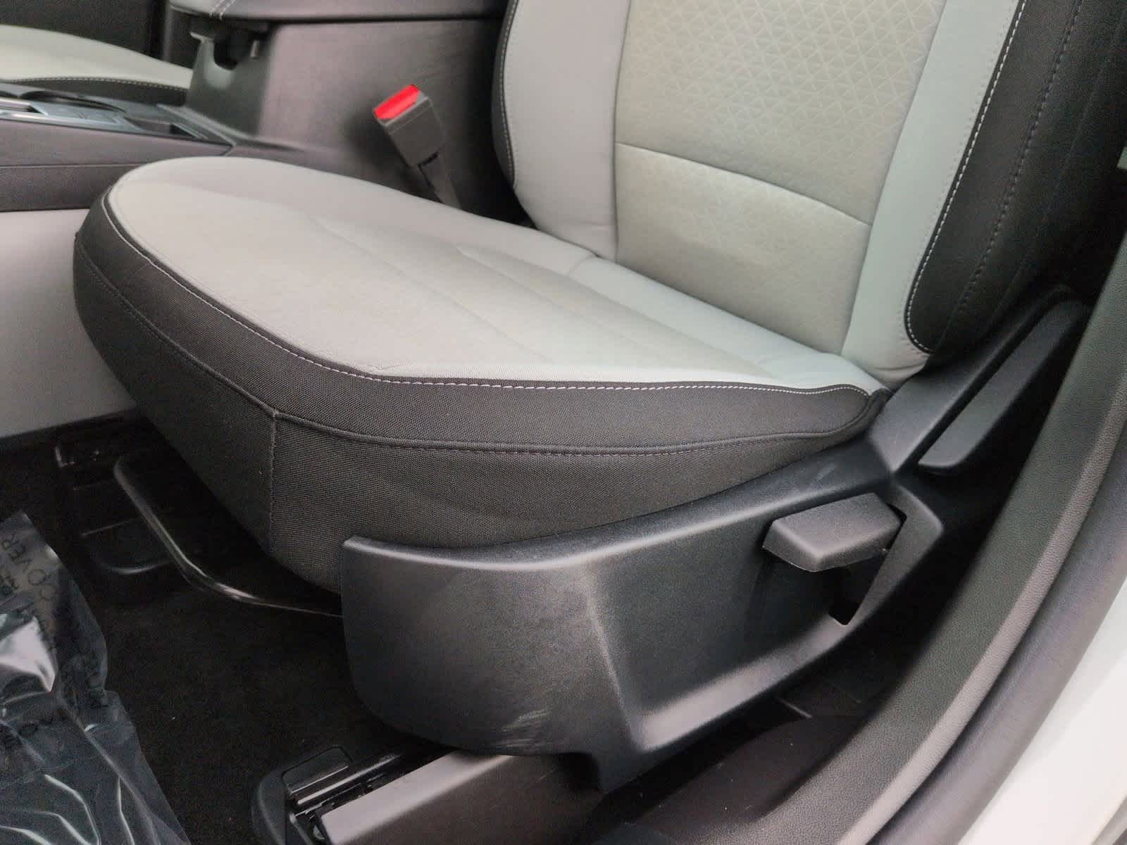 Thumbnail: 2025 Ford Escape - 18