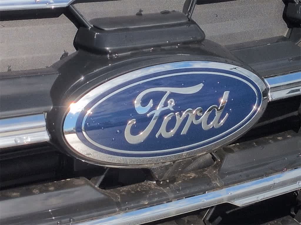 Thumbnail: 2025 Ford Explorer - 12