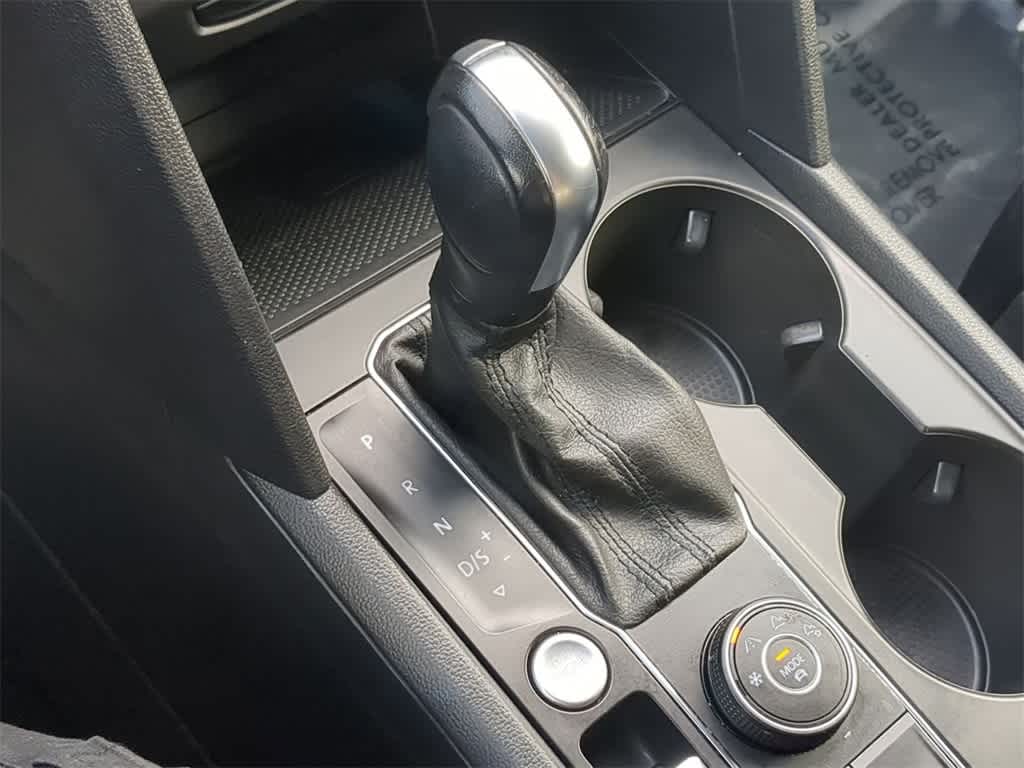 2020 Volkswagen Atlas SE 34
