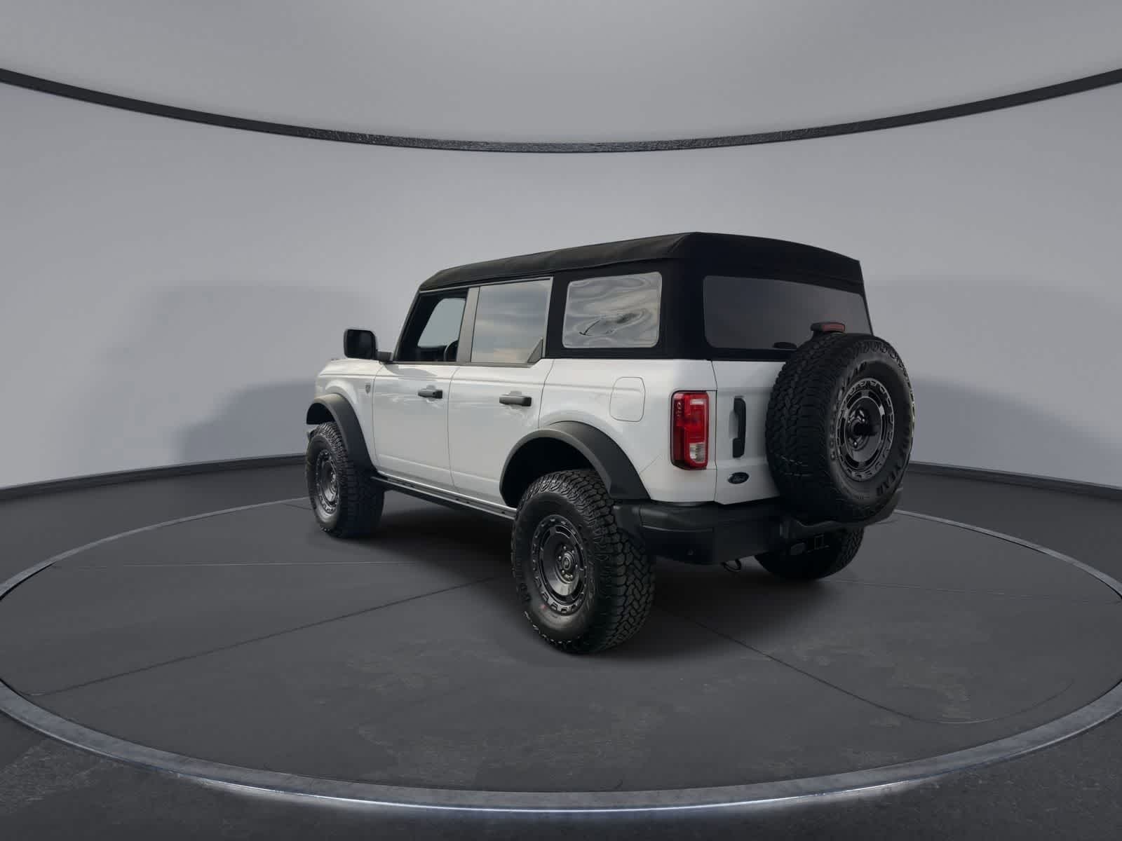 Thumbnail: 2025 Ford Bronco - 6