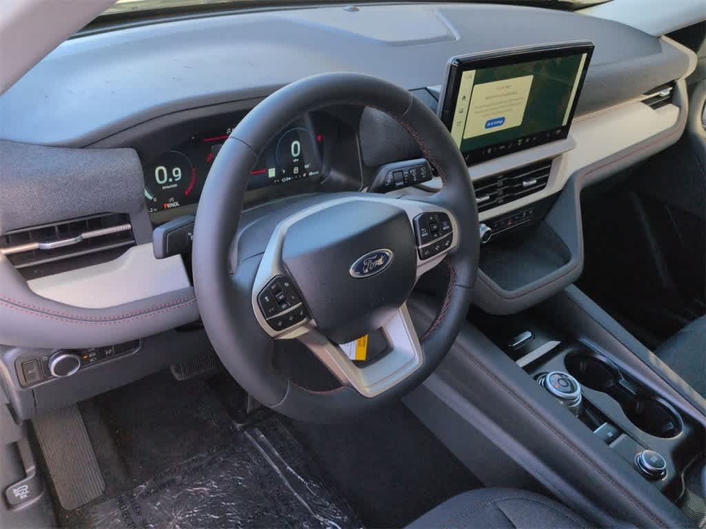 Thumbnail: 2025 Ford Explorer - 10