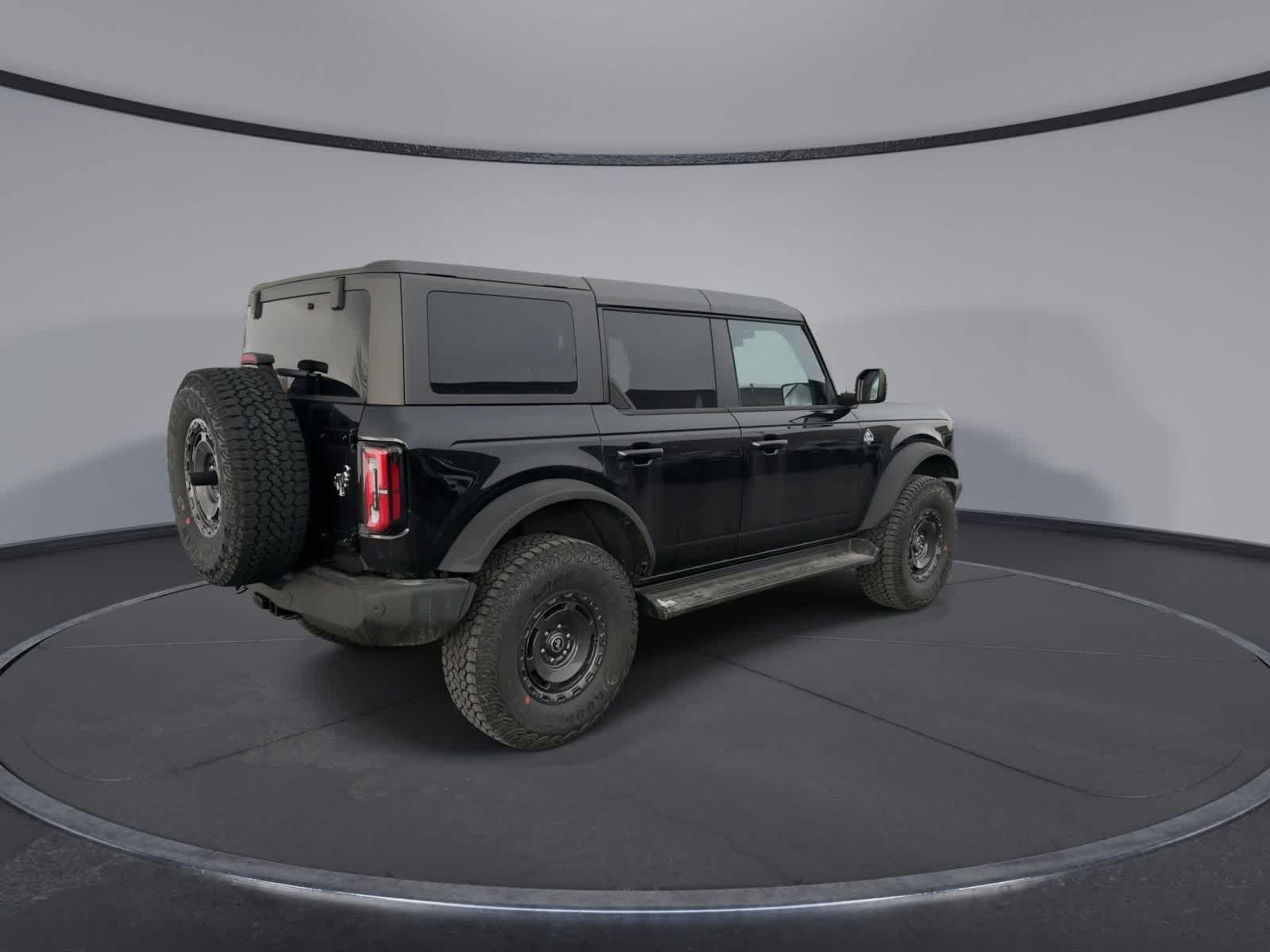 Thumbnail: 2025 Ford Bronco - 8