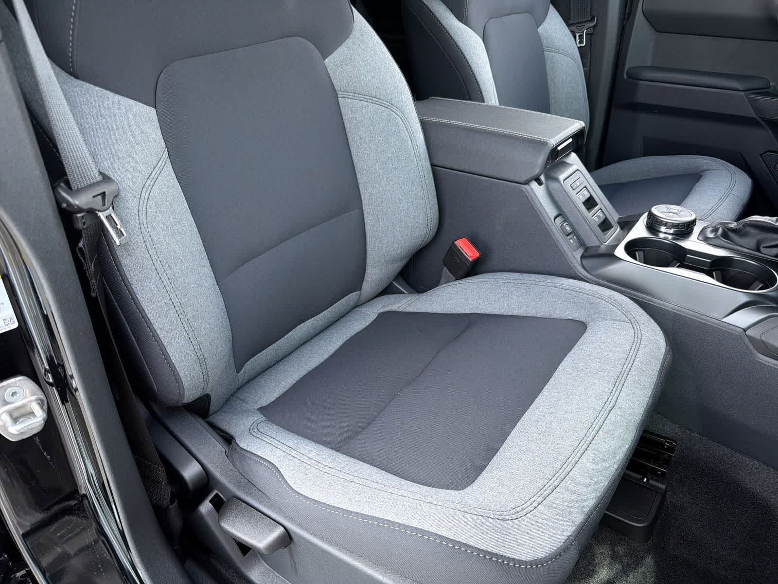 Thumbnail: 2025 Ford Bronco - 23