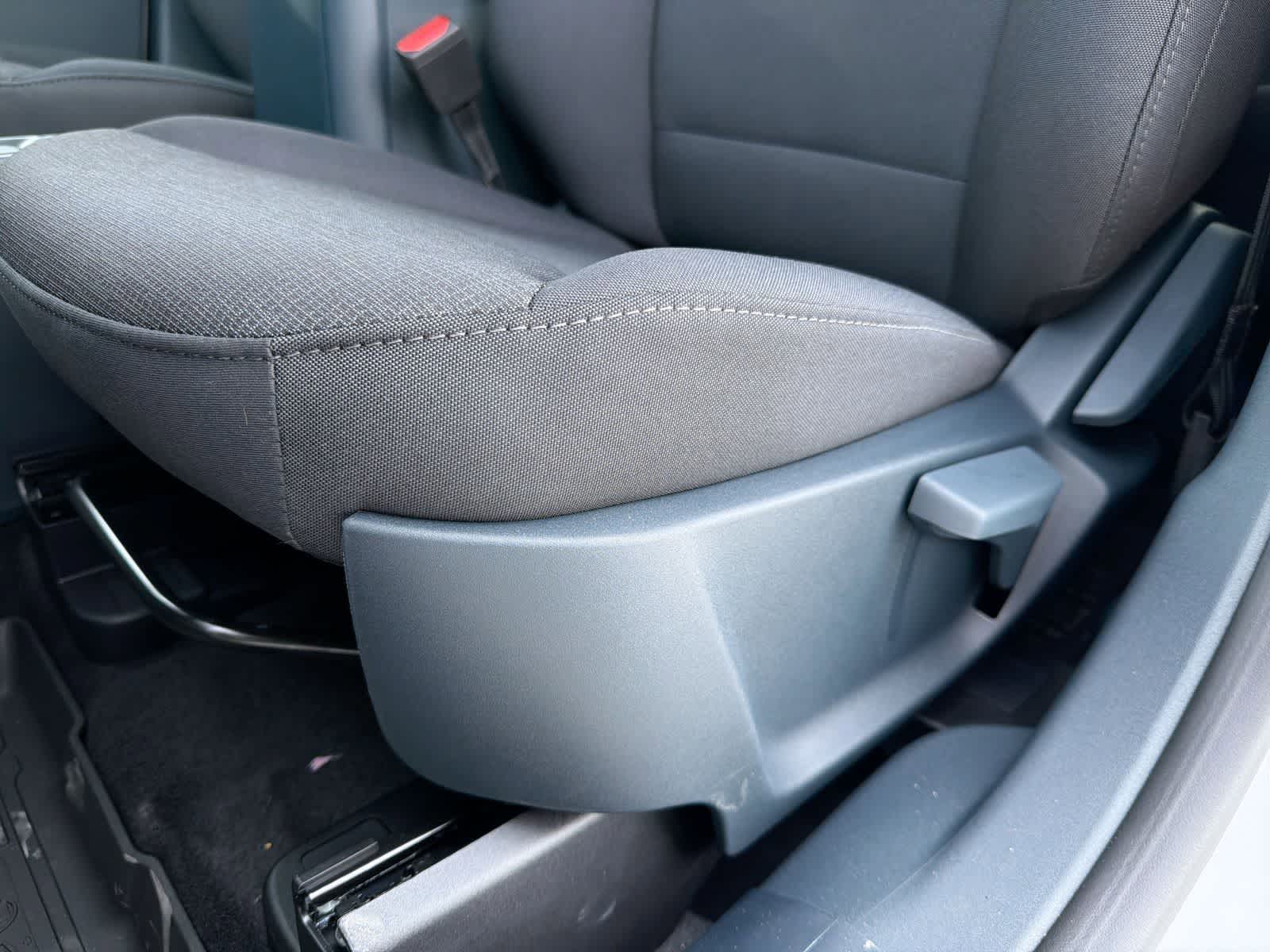 Thumbnail: 2026 Ford Maverick - 18