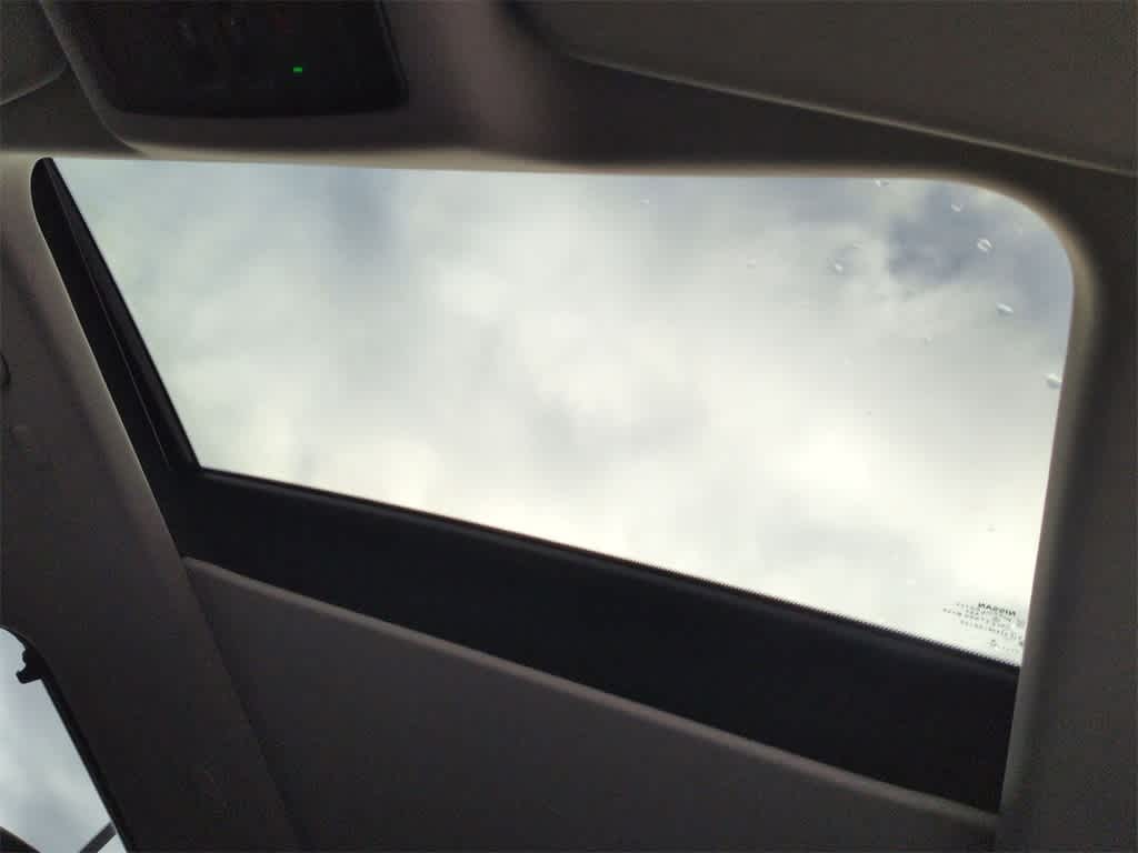 Thumbnail: 2023 Nissan Rogue - 20