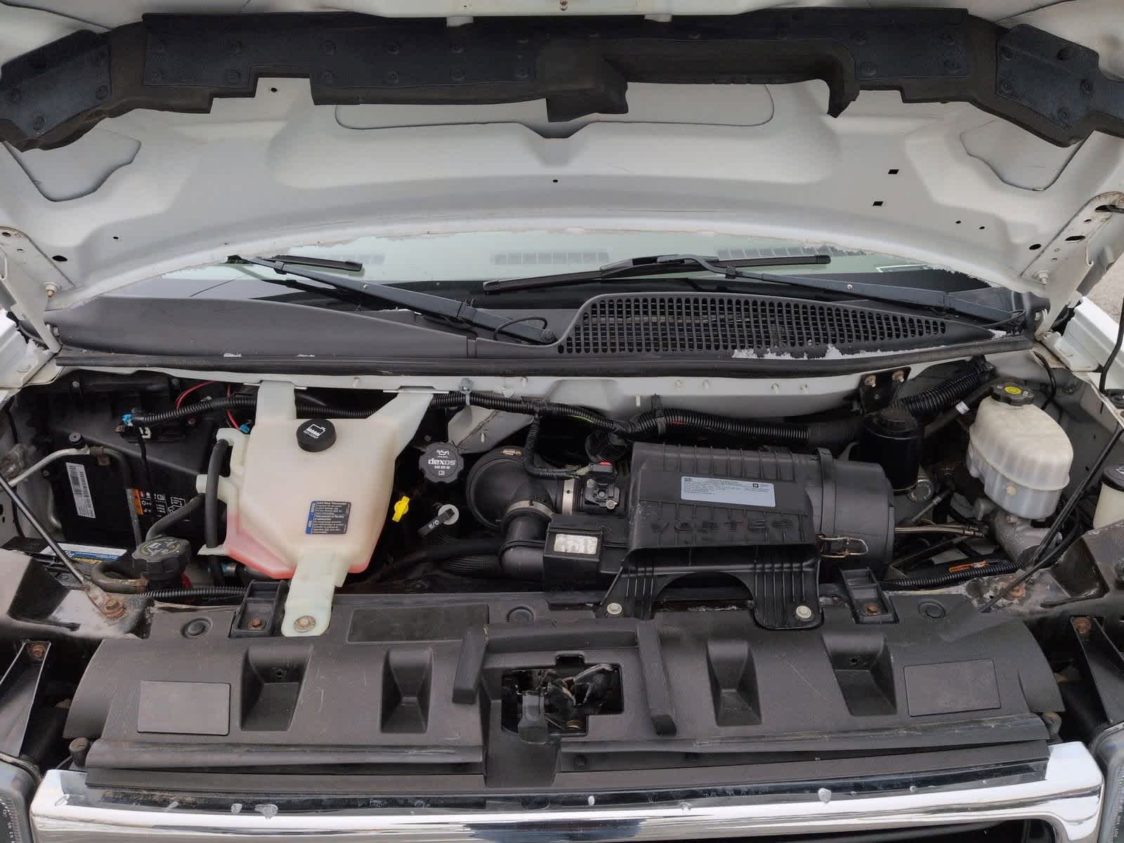 Thumbnail: 2018 GMC Savana - 15