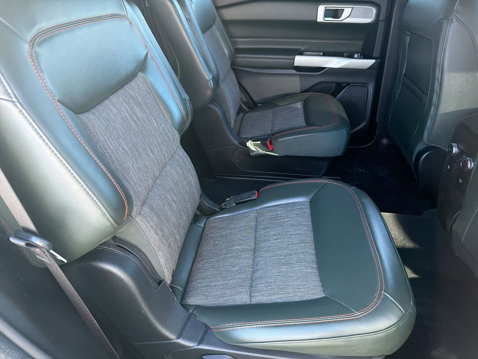 Thumbnail: 2022 Ford Explorer - 22