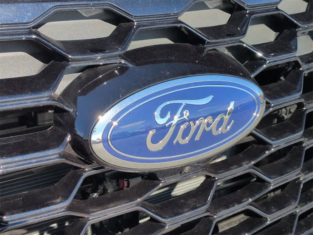 Thumbnail: 2025 Ford Explorer - 12