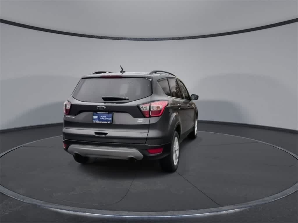 Thumbnail: 2018 Ford Escape - 8