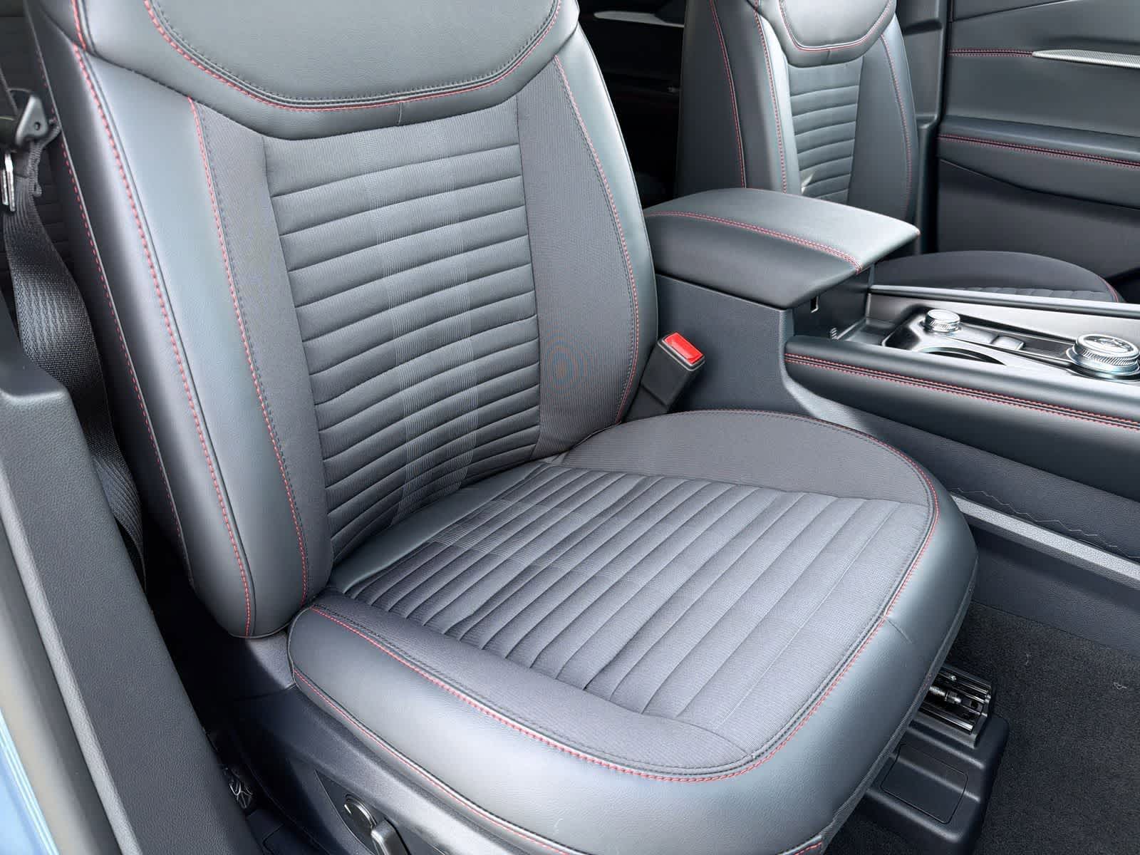 Thumbnail: 2026 Ford Explorer - 23