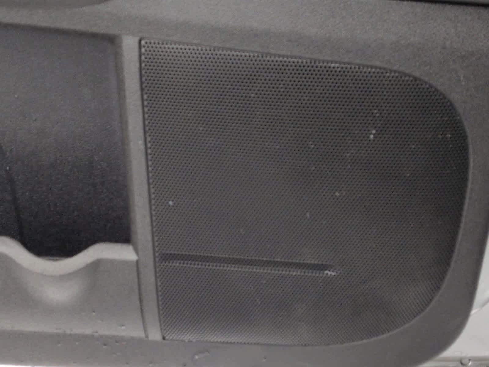 Thumbnail: 2017 Chevrolet Traverse - 22