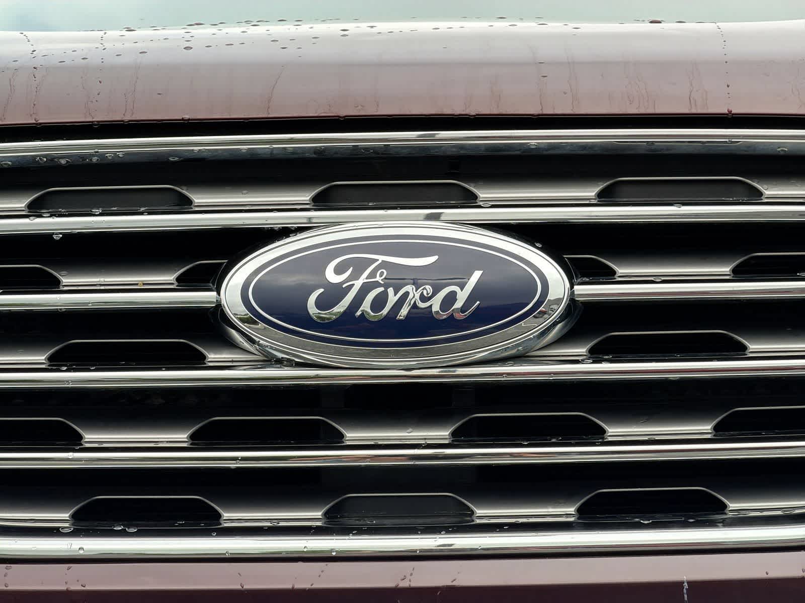 Thumbnail: 2020 Ford Edge - 11