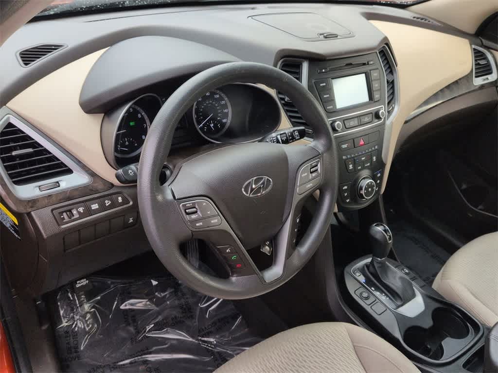 Thumbnail: 2017 Hyundai Santa Fe - 10
