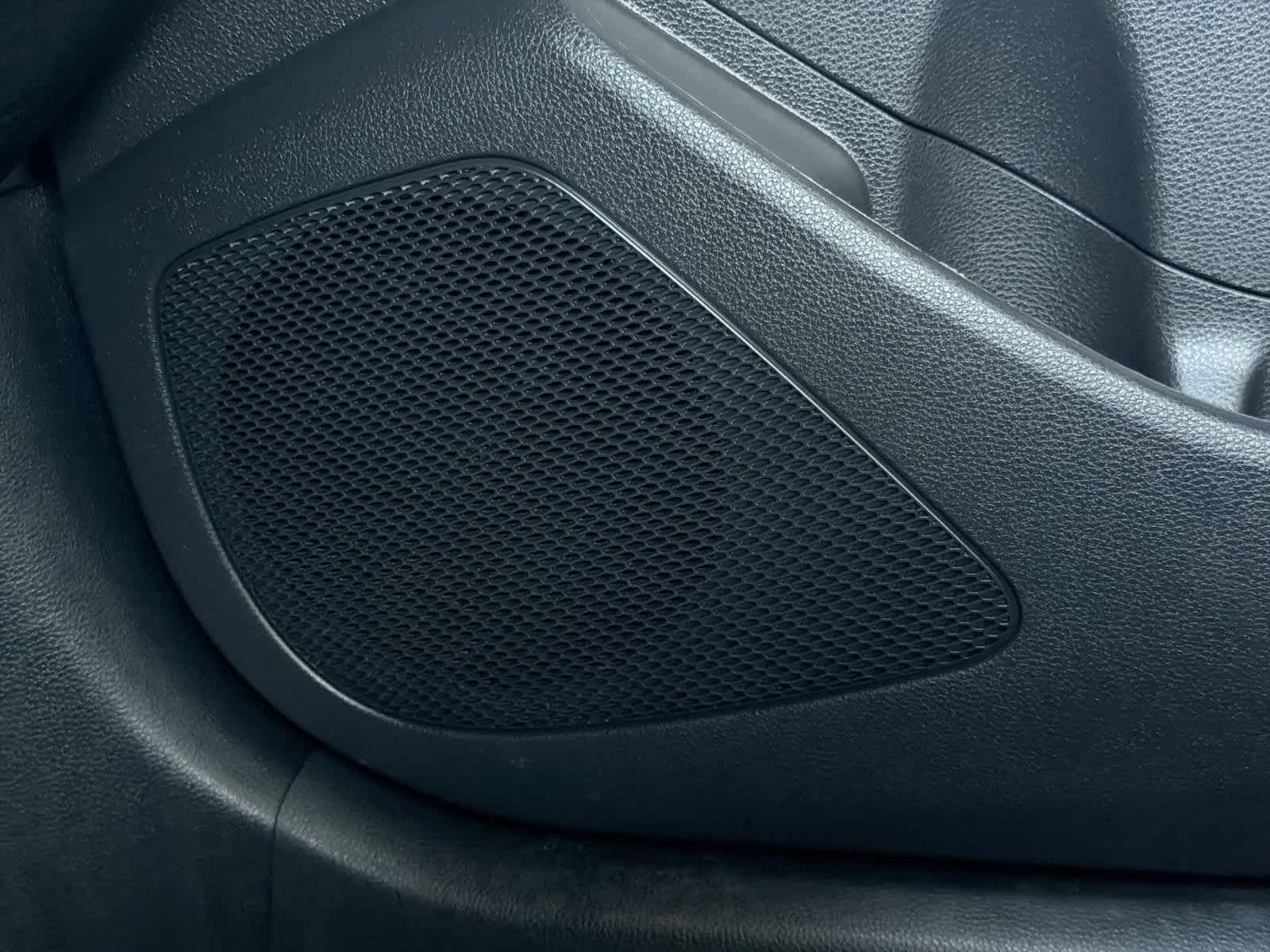 Thumbnail: 2024 Toyota Corolla Cross - 31