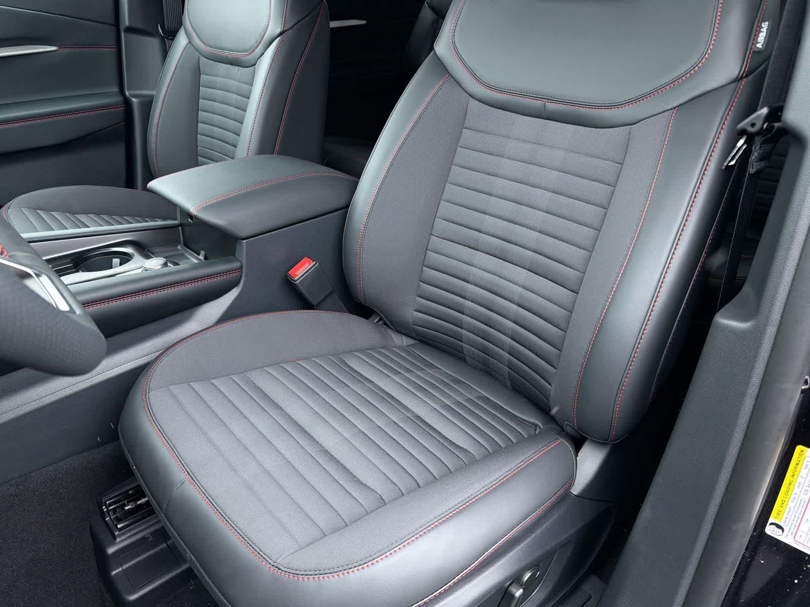 Thumbnail: 2026 Ford Explorer - 17