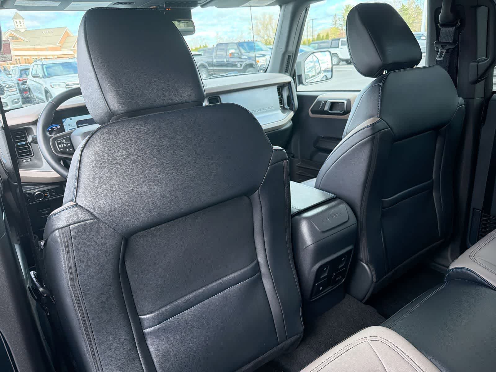 Thumbnail: 2024 Ford Bronco - 19