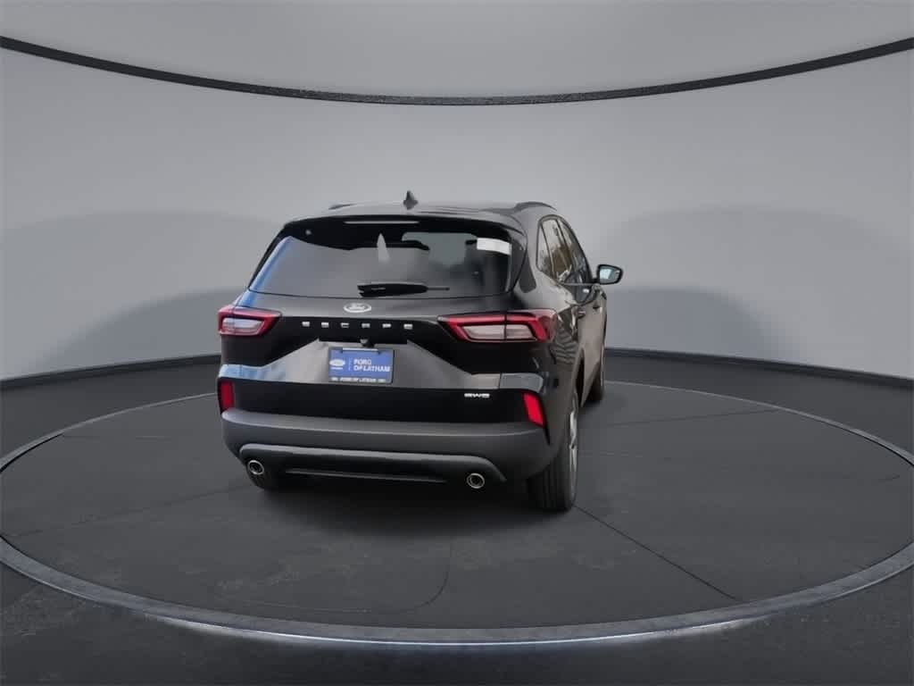 Thumbnail: 2025 Ford Escape - 7