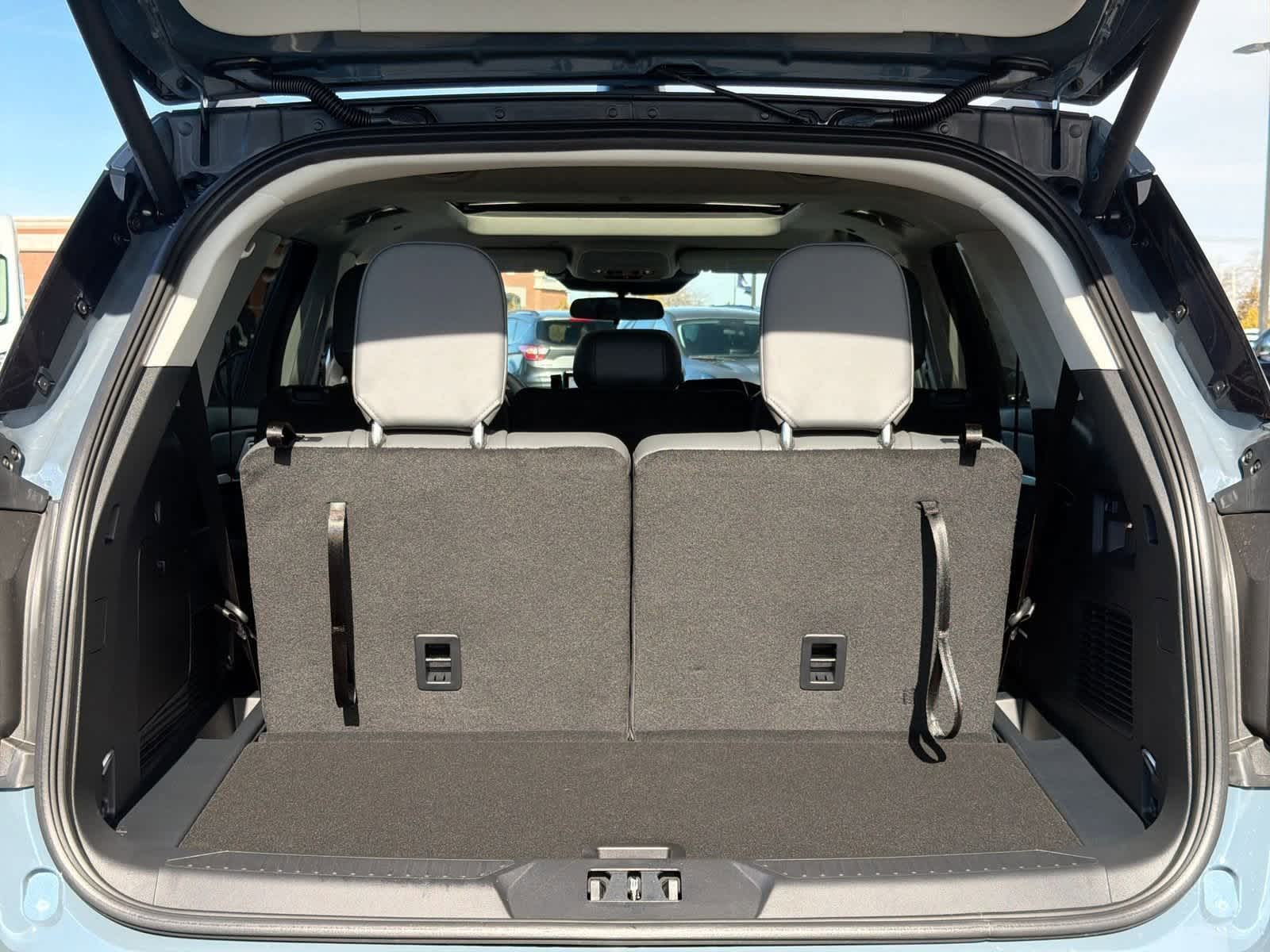 Thumbnail: 2026 Ford Explorer - 37