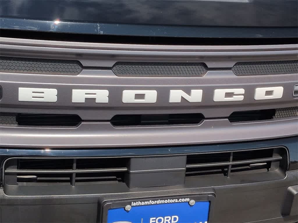 Thumbnail: 2022 Ford Bronco Sport - 12