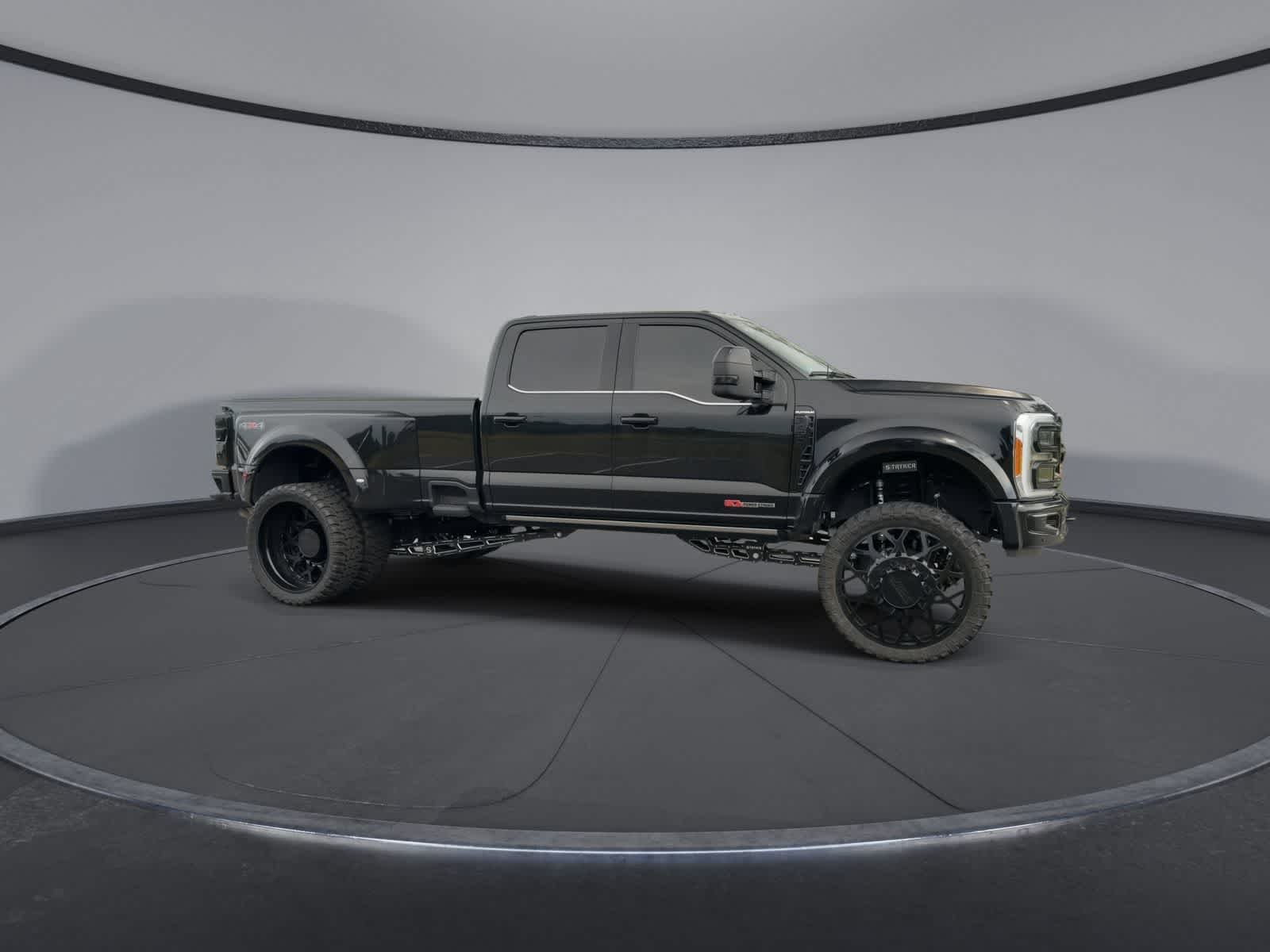Thumbnail: 2023 Ford F-450 - 2