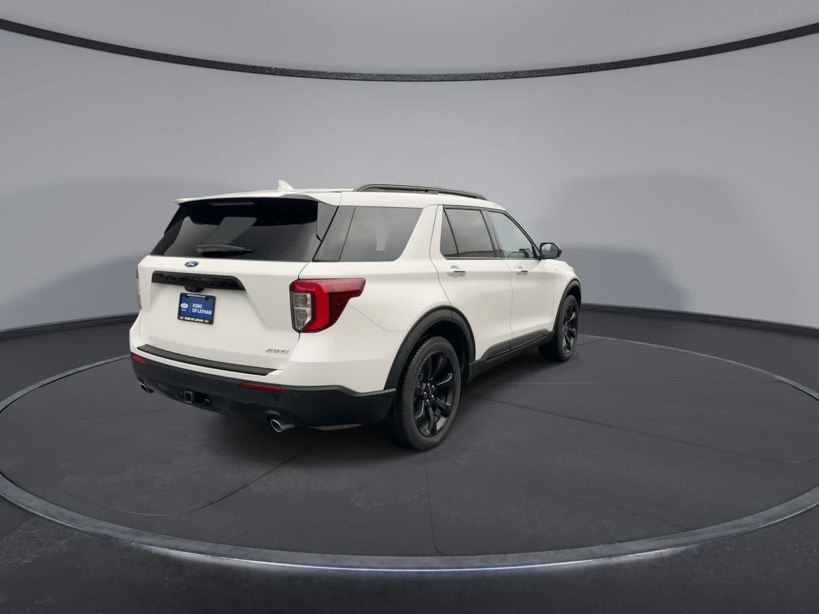Thumbnail: 2024 Ford Explorer - 8