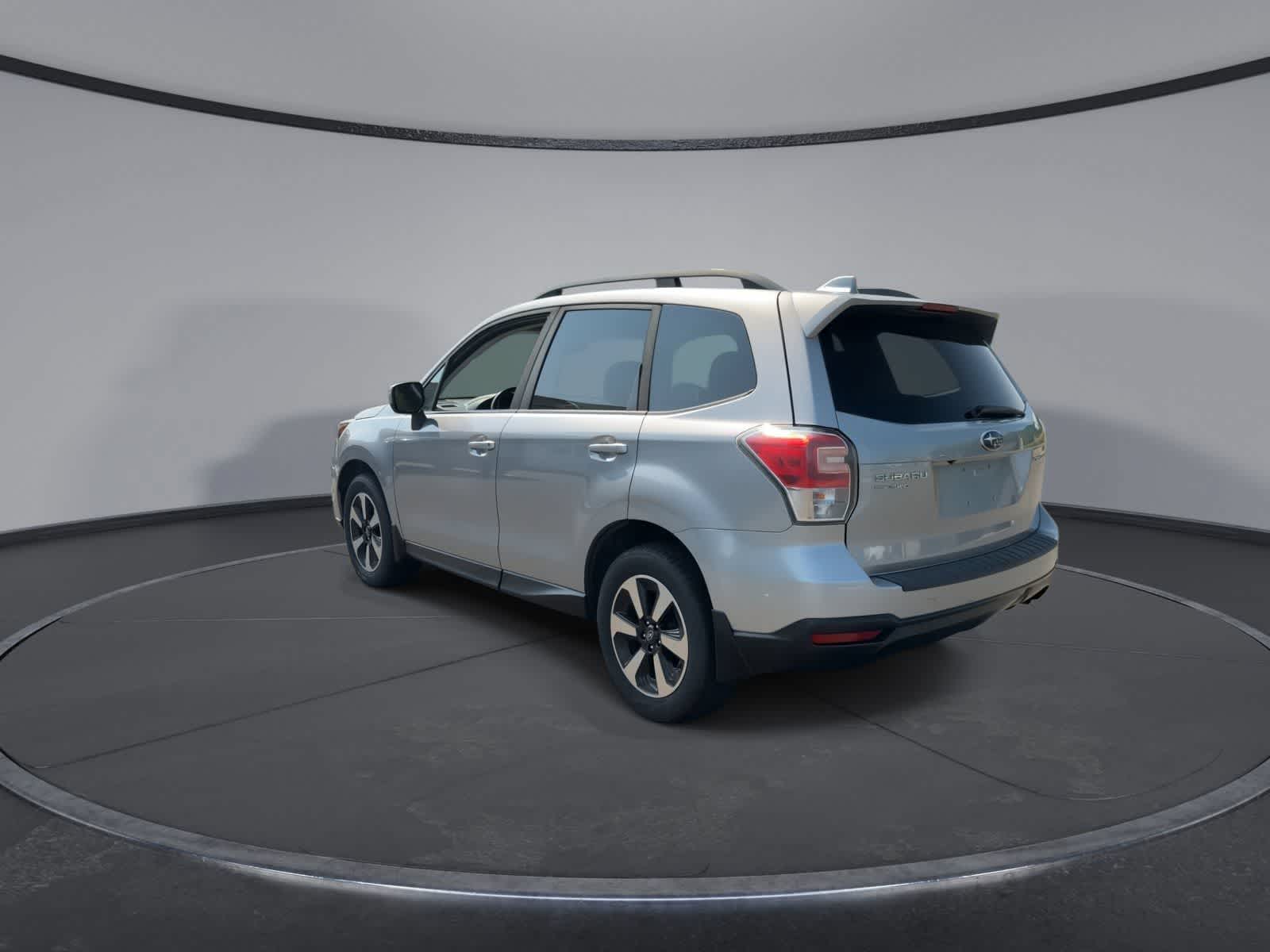 Thumbnail: 2017 Subaru Forester - 5