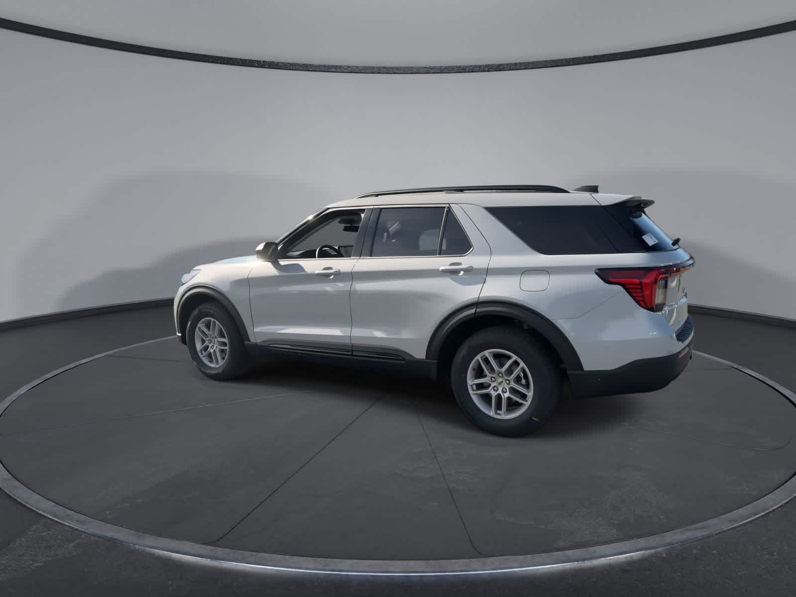Thumbnail: 2026 Ford Explorer - 6