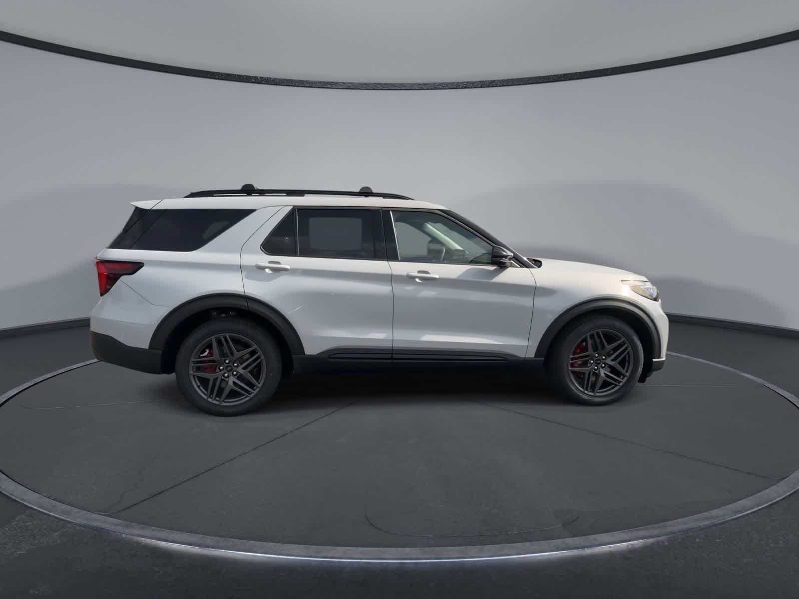 Thumbnail: 2026 Ford Explorer - 9