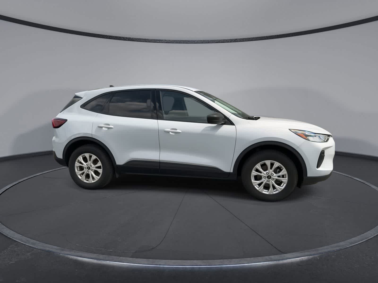 Thumbnail: 2025 Ford Escape - 9
