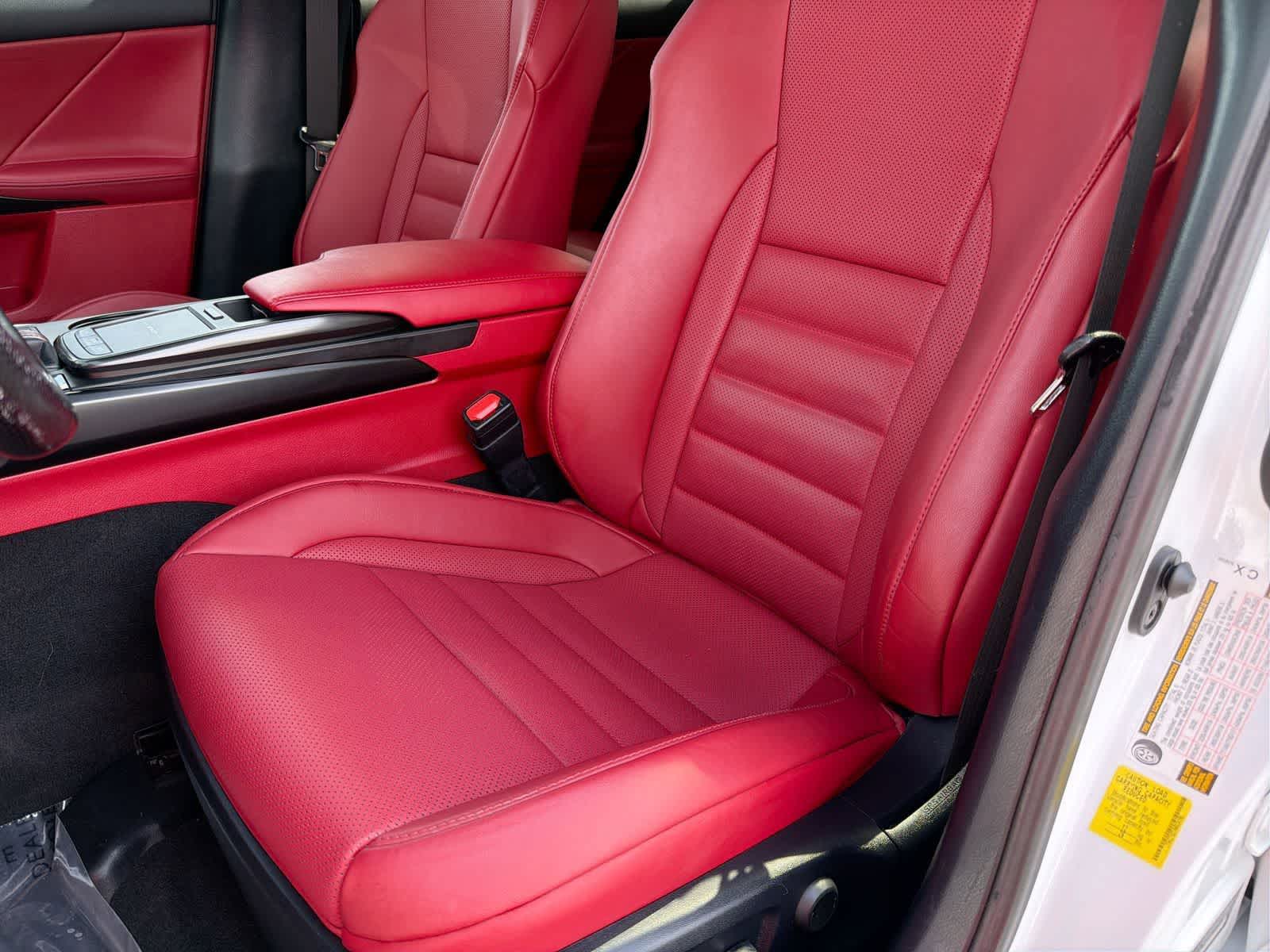 Thumbnail: 2022 Lexus IS - 17