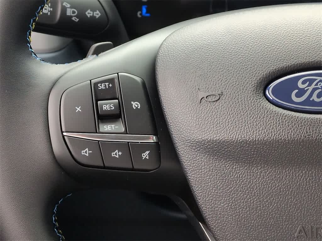 Thumbnail: 2025 Ford Maverick - 26