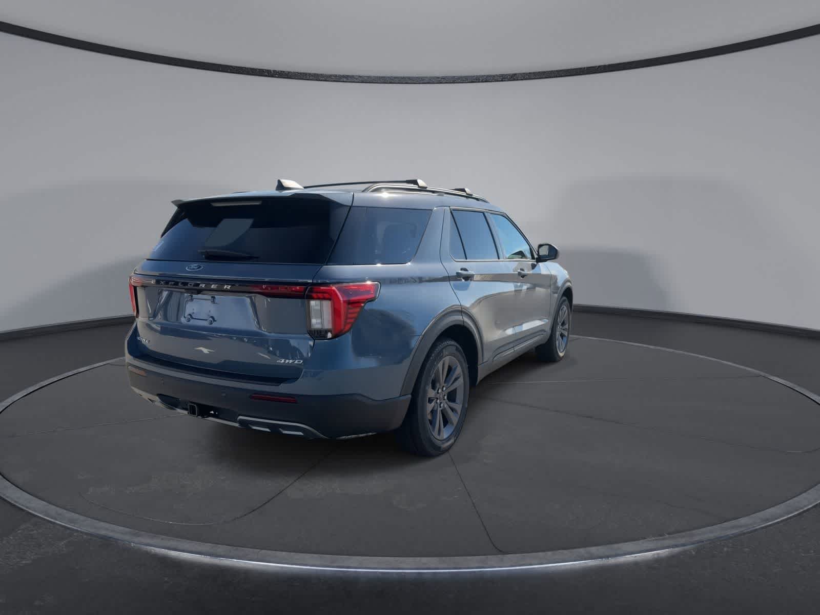 Thumbnail: 2026 Ford Explorer - 8