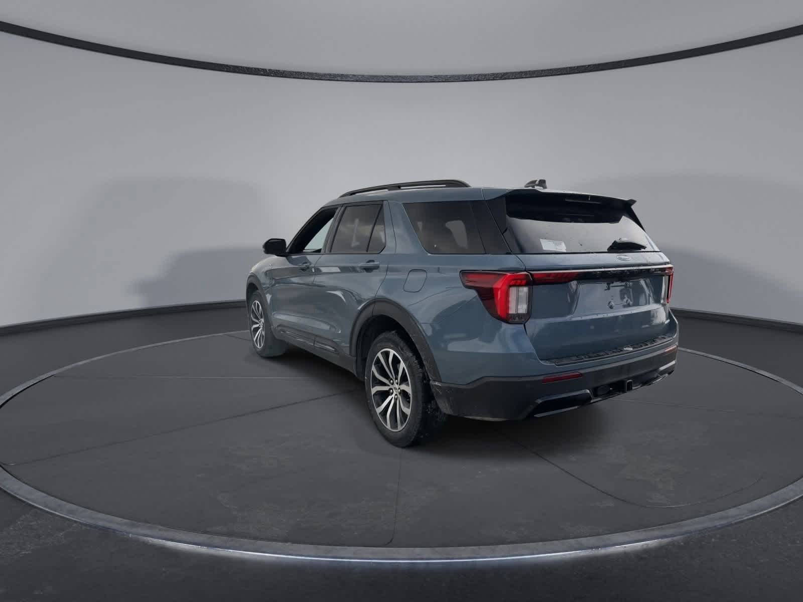 Thumbnail: 2026 Ford Explorer - 6