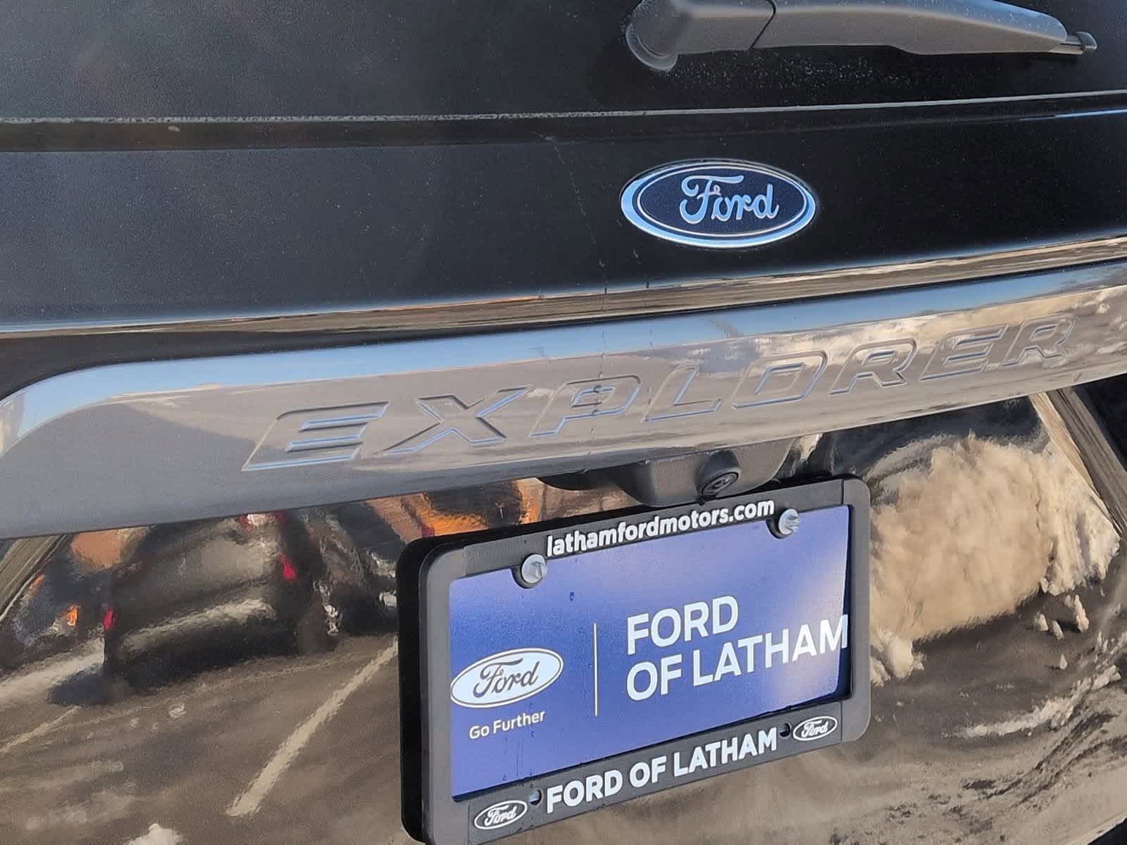 Thumbnail: 2022 Ford Explorer - 13